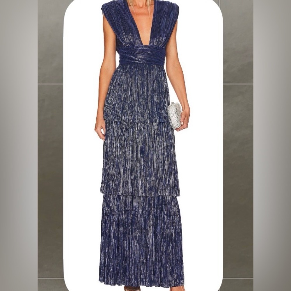Judith Gown Sabina M. Metallic